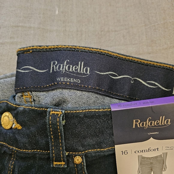 NWT Rafaella Denim Capri Skimmer 16 Plus Size - Picture 3 of 8